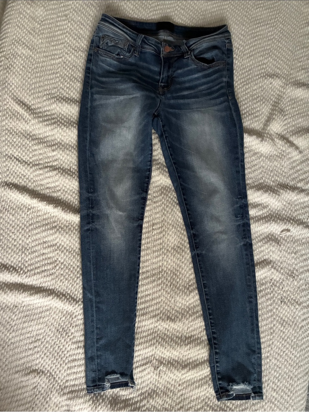 Buckle Dark Wash Women’s Skinny Jeans